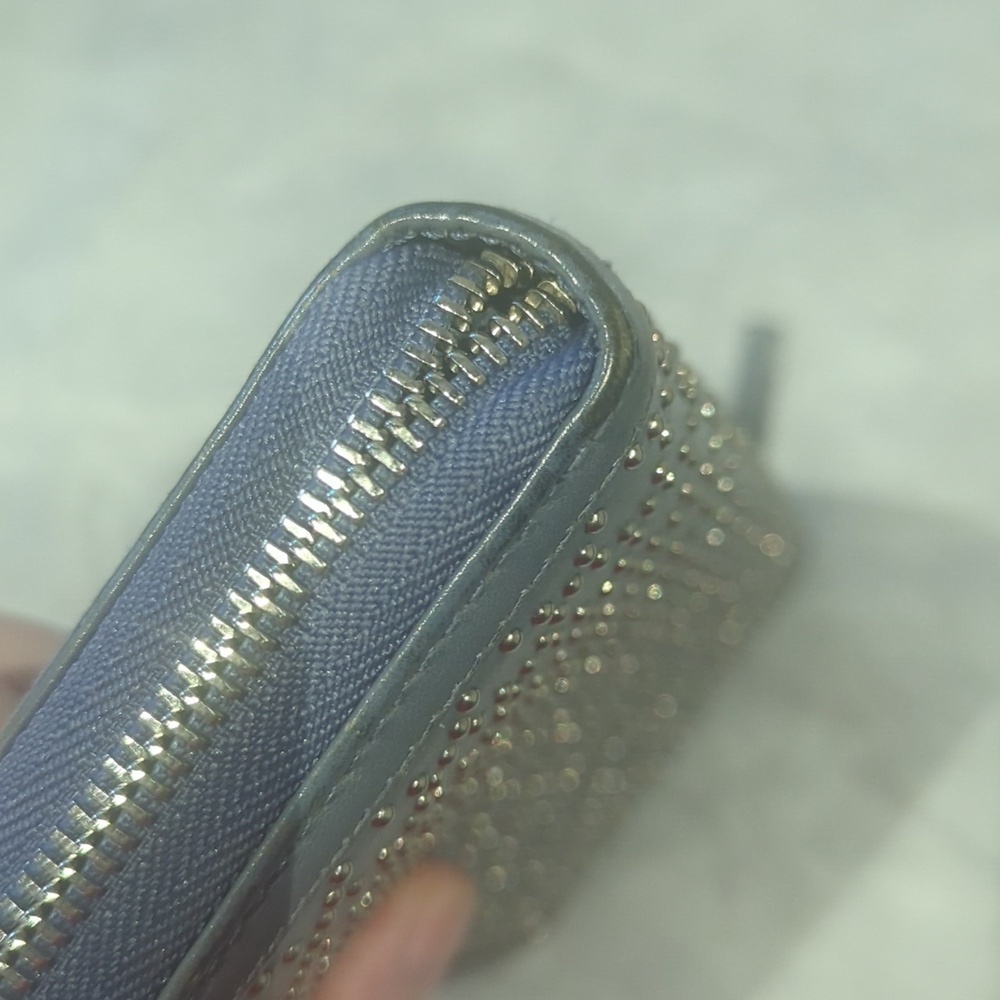 Authentic Gucci Guccissima Studded Wallet – Gunmetal Gray leather  FINAL PRICE - Picture 4 of 14
